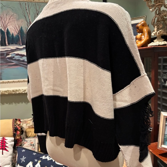 PLANET BY LAUREN G Black and White Striped Holey Moley Women's Sweater OSFM - Picture 4 of 6